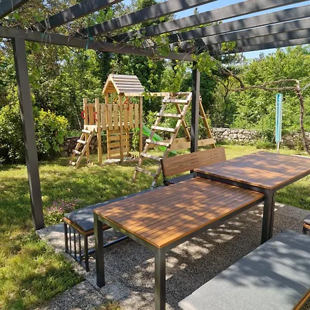 Diana - 75 M2 - 2 Bedrooms - Grill Apartmán
