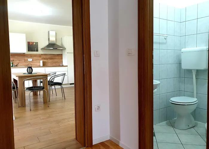 Diana - 75 M2 - 2 Bedrooms - Grill * Jadranovo
